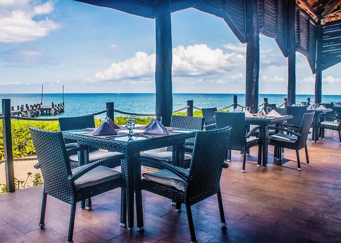 Occidental Resort 5*